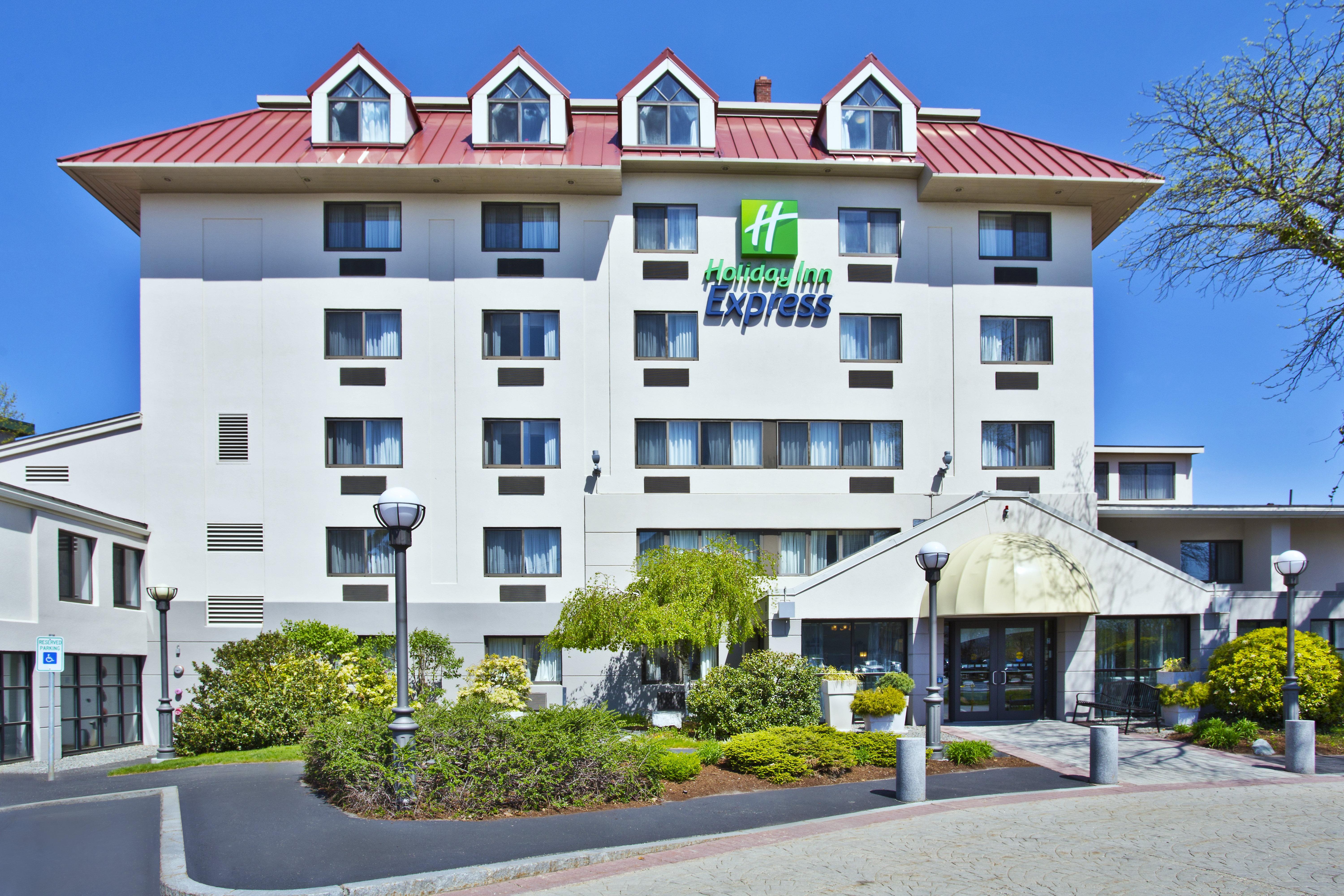 Holiday Inn Express Boston-Waltham By Ihg Dış mekan fotoğraf