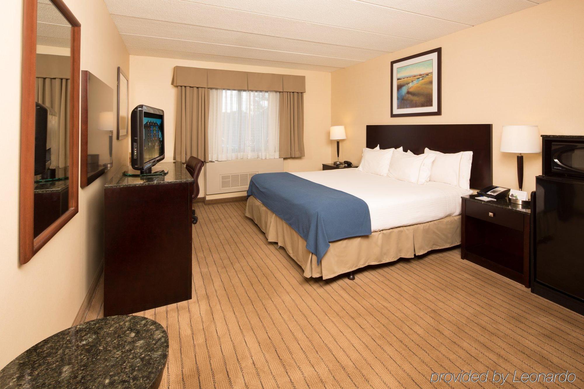Holiday Inn Express Boston-Waltham By Ihg Dış mekan fotoğraf