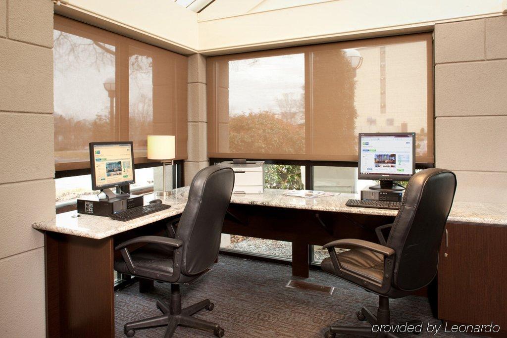 Holiday Inn Express Boston-Waltham By Ihg İş olanakları fotoğraf